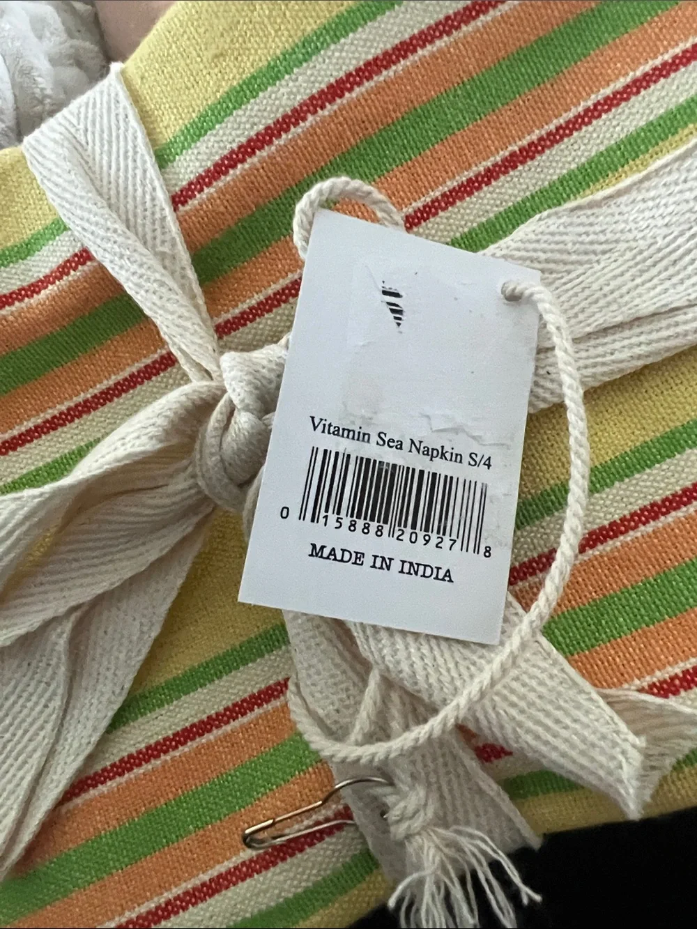 Beachcomber bright yellow